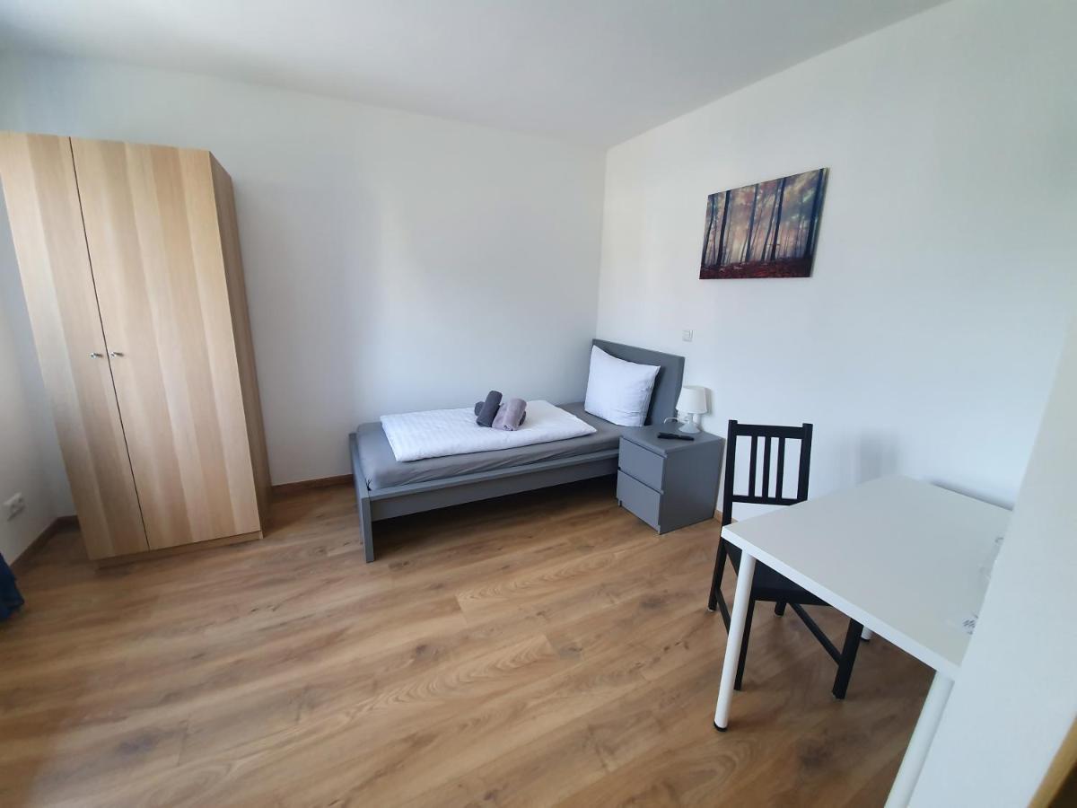 Gaestehaus Am Heuss-Platz Erlangen Luaran gambar