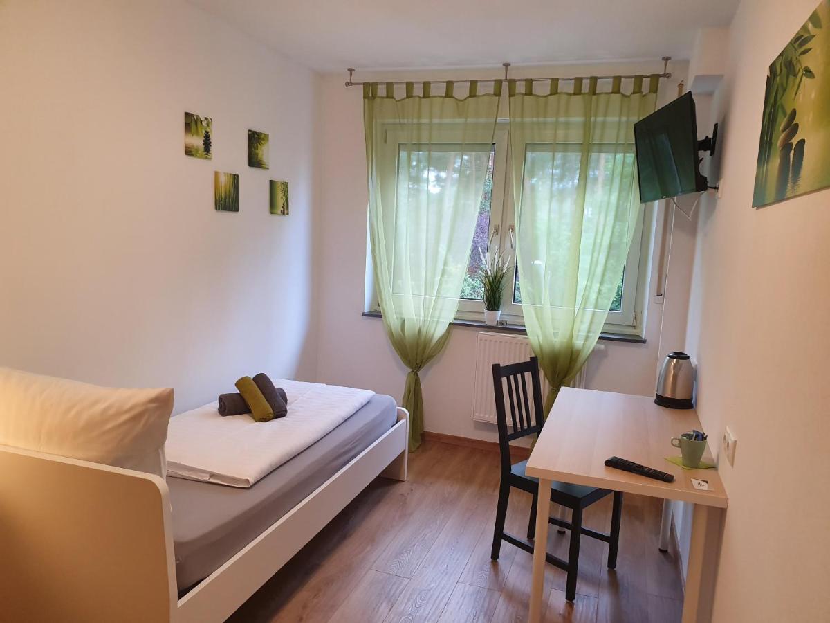 Gaestehaus Am Heuss-Platz Erlangen Luaran gambar
