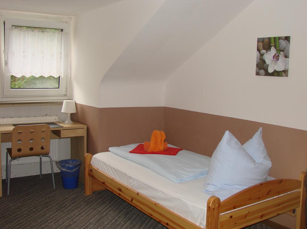 Gaestehaus Am Heuss-Platz Erlangen Bilik gambar