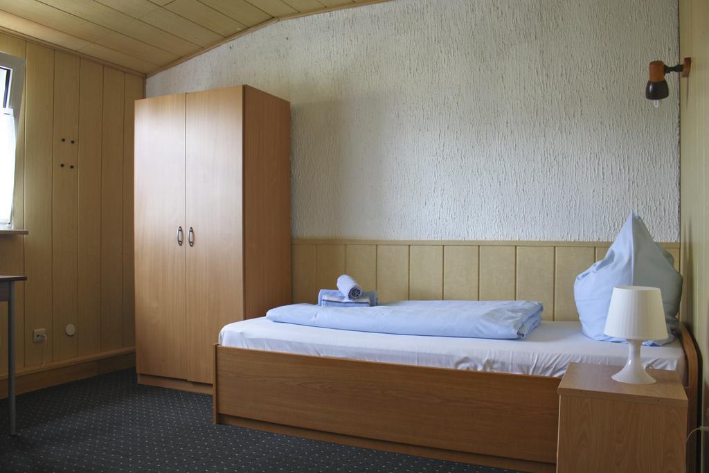 Gaestehaus Am Heuss-Platz Erlangen Bilik gambar